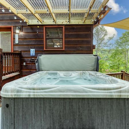 Trout N' About Your Blue Ridge Mountains Retreat, Hot Tub + Game Room! Эллиджей Экстерьер фото