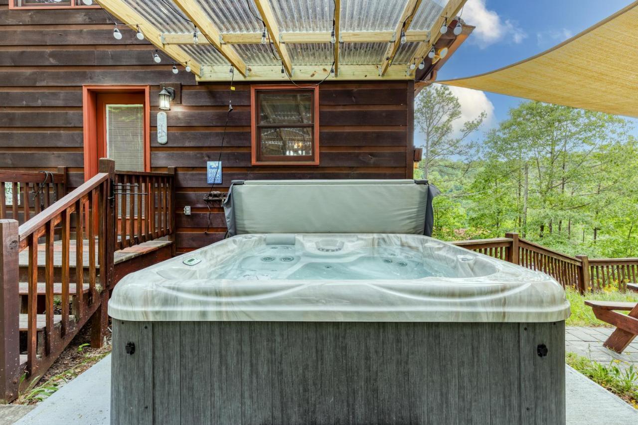 Trout N' About Your Blue Ridge Mountains Retreat, Hot Tub + Game Room! Эллиджей Экстерьер фото