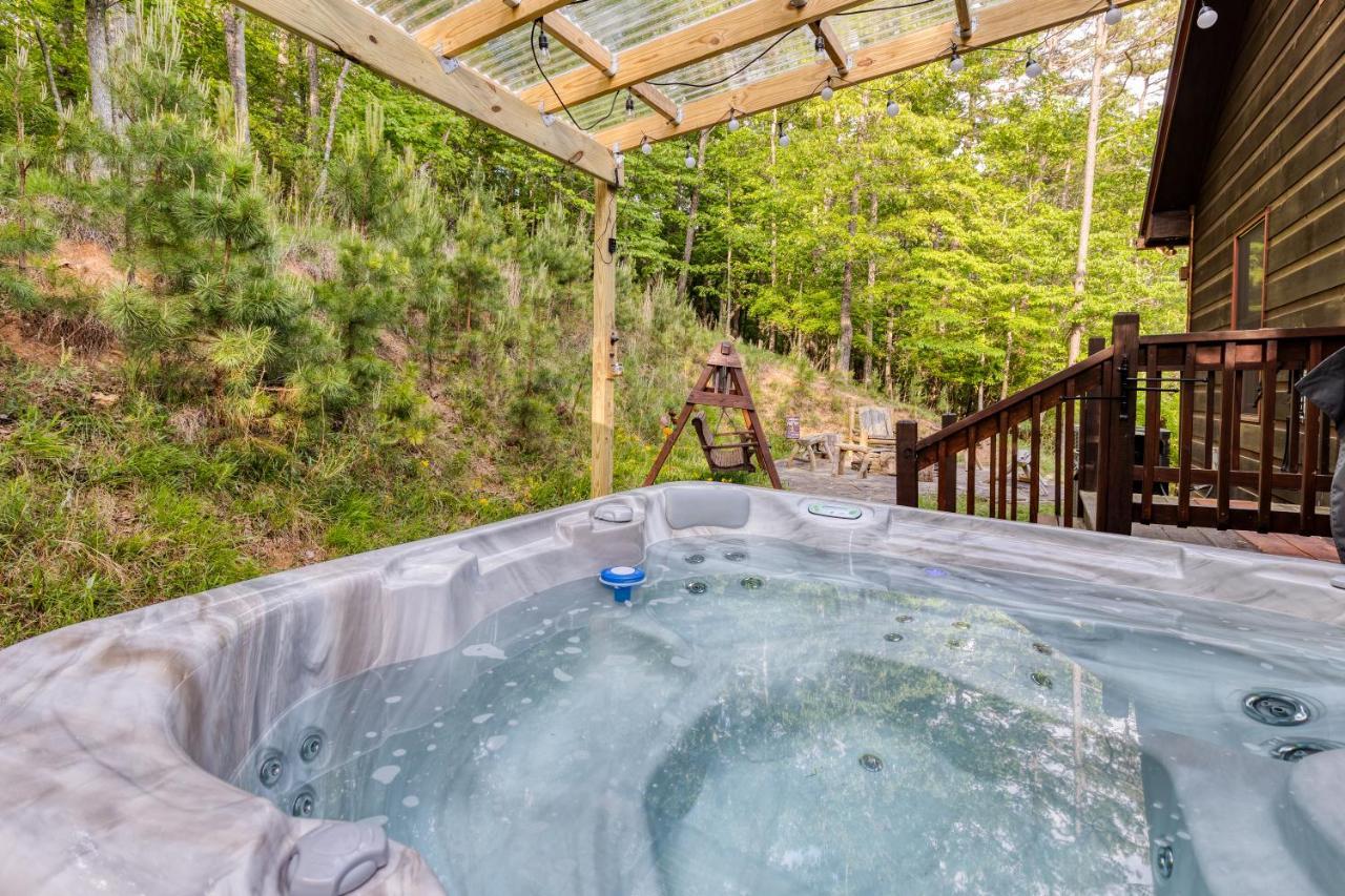 Trout N' About Your Blue Ridge Mountains Retreat, Hot Tub + Game Room! Эллиджей Экстерьер фото