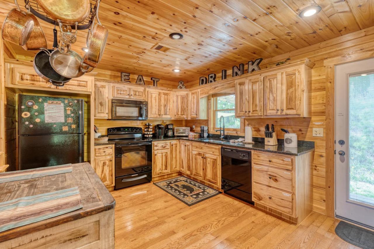 Trout N' About Your Blue Ridge Mountains Retreat, Hot Tub + Game Room! Эллиджей Экстерьер фото